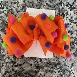 NEW HANDMADE pompom hairbow